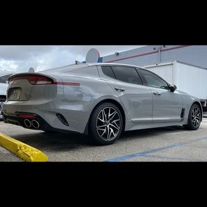 18” alloy rims  + tires ( 225 45 18) front + rear